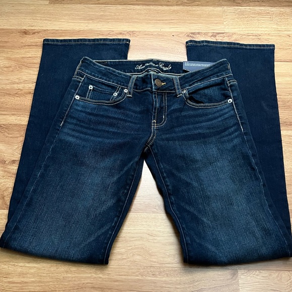 American Eagle Outfitters Denim - NWT American Eagle Favorite Boyfriend Jeans